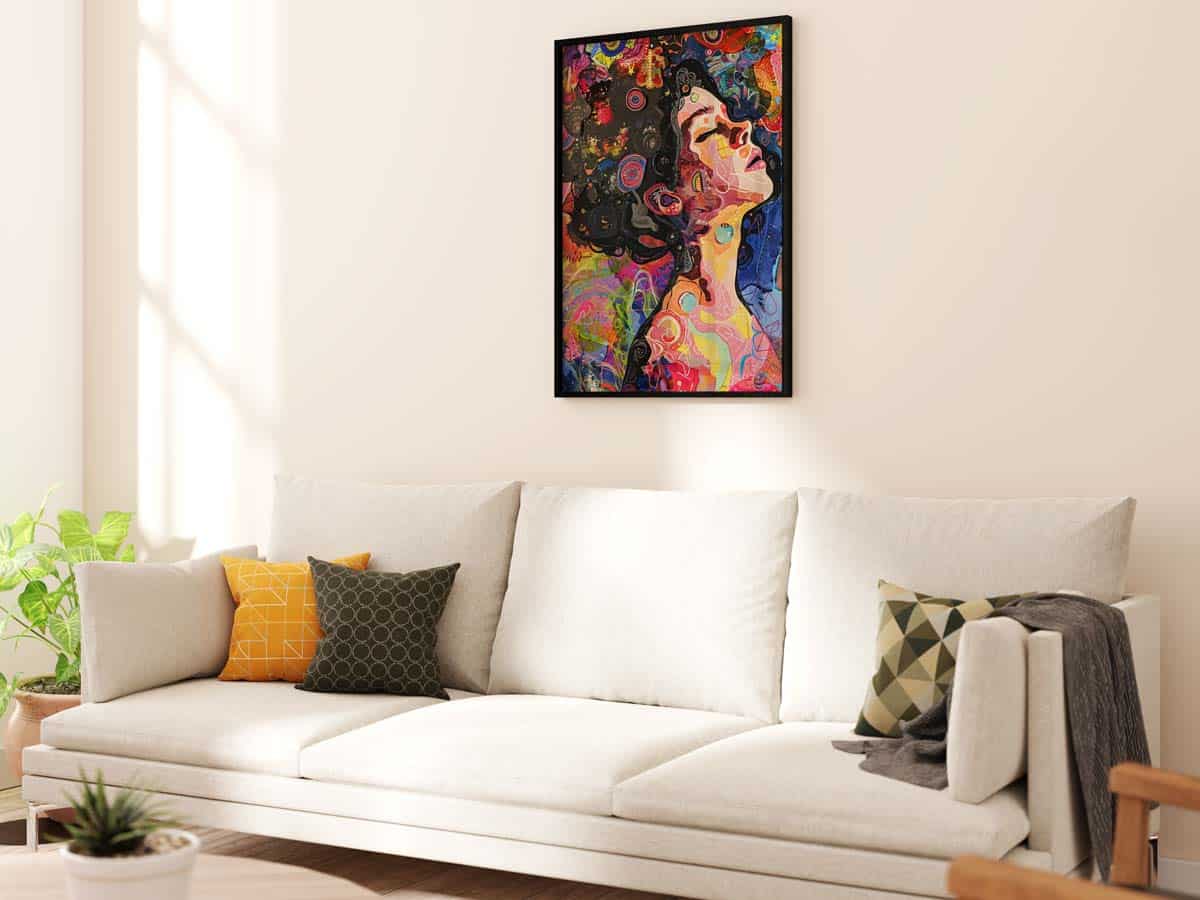 Reproductions d’œuvres d’art fine art encadrées dans un intérieur